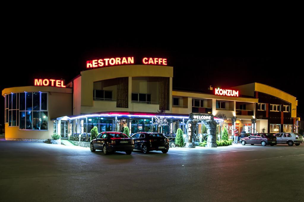 Motel Dani Nova Bila 外观 照片